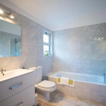 Sleeps 6 Pool Air Con Wifi Vale do Lobo